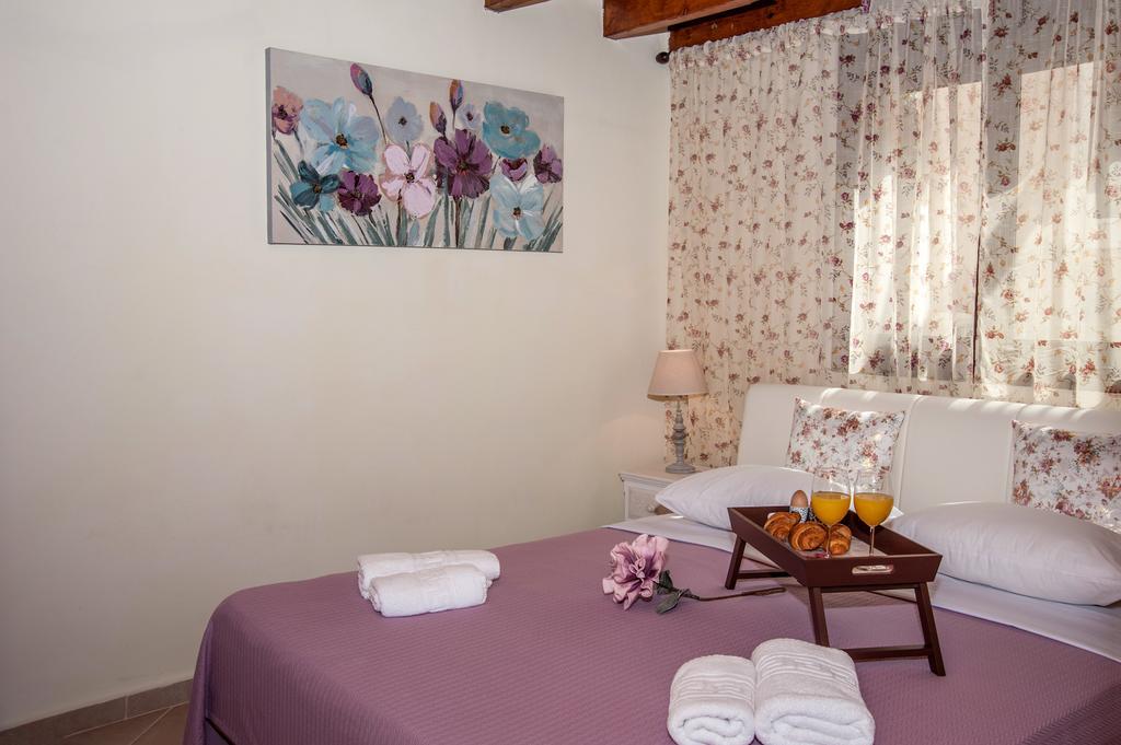 Kyriaki's Cozy * Agia Marina (Crete)